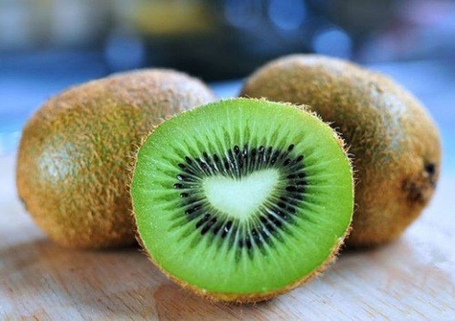 Proteggiamoci dal raffreddore e dall’influenza con l’aiuto del kiwi